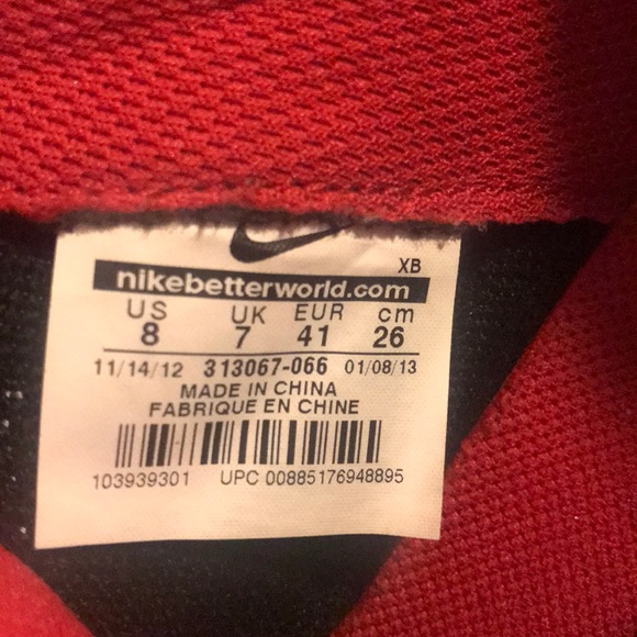 Nike’s - Picture 7 of 7